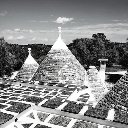 Trullo With Swimming Pool. Charme&relax Holiday home